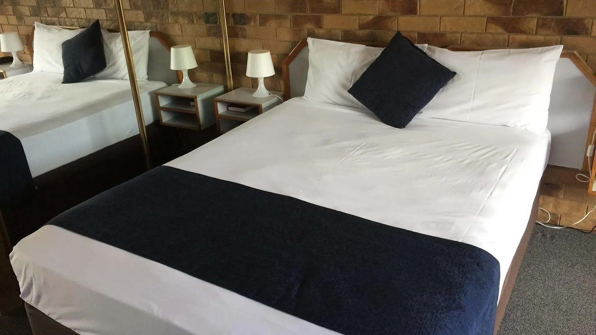 Bribie Waterways Motel Bongaree 3*,  Austrália