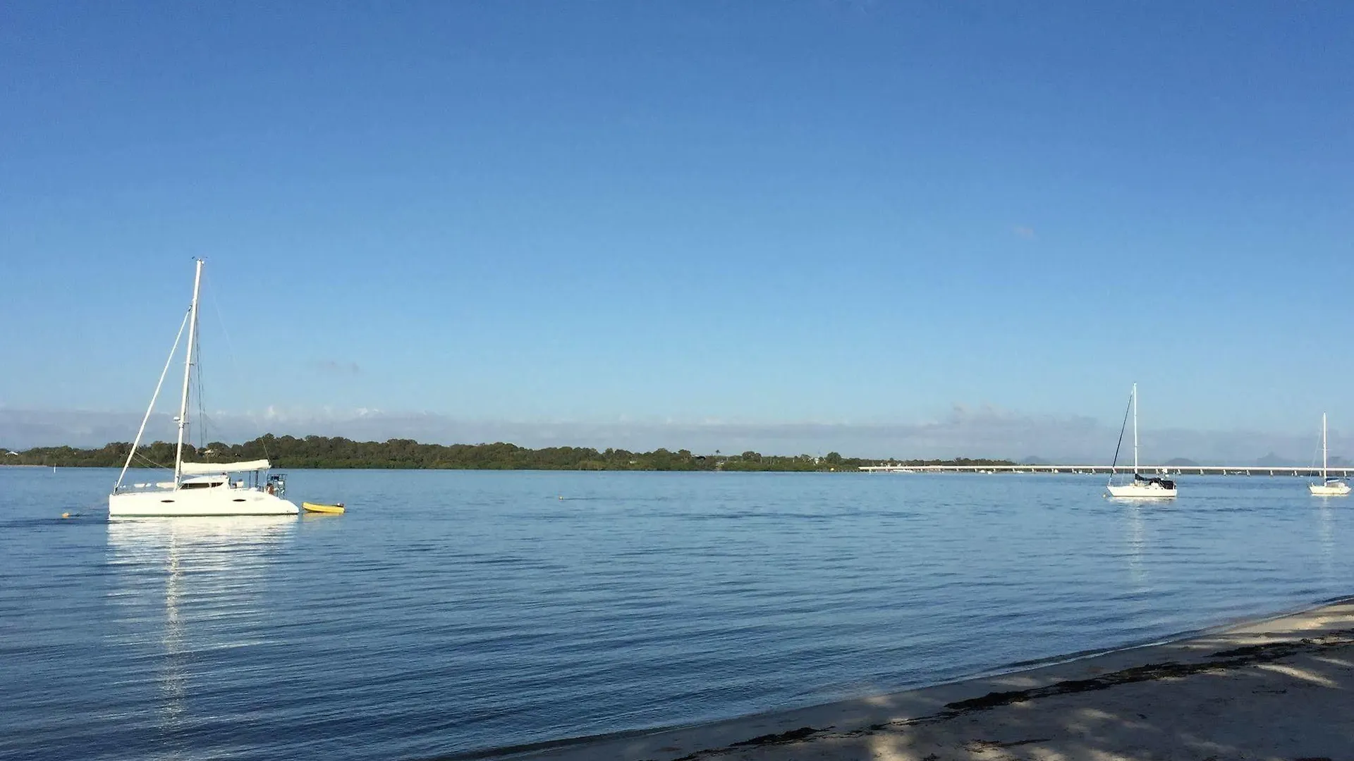 Bribie Waterways Motel Bongaree