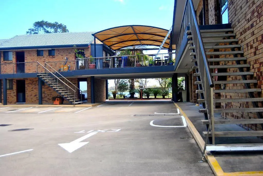 Bribie Waterways Motel Bongaree