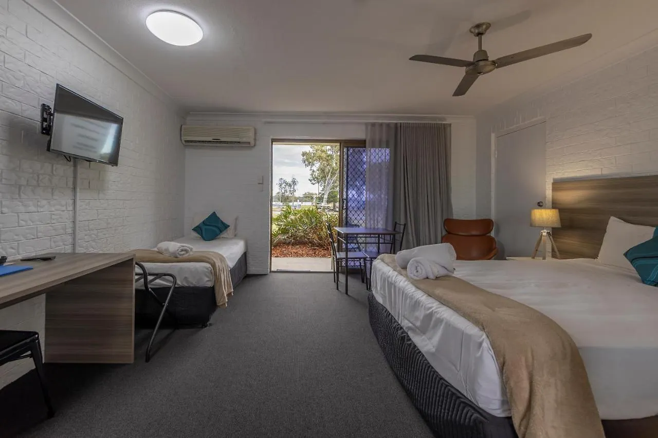 Bribie Waterways Motel Bongaree