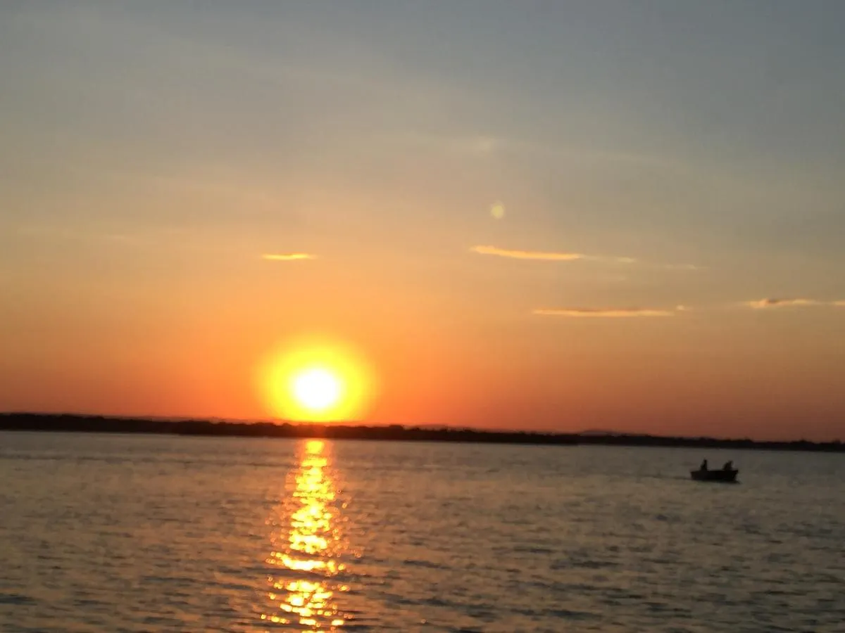 Bribie Waterways Motel Bongaree